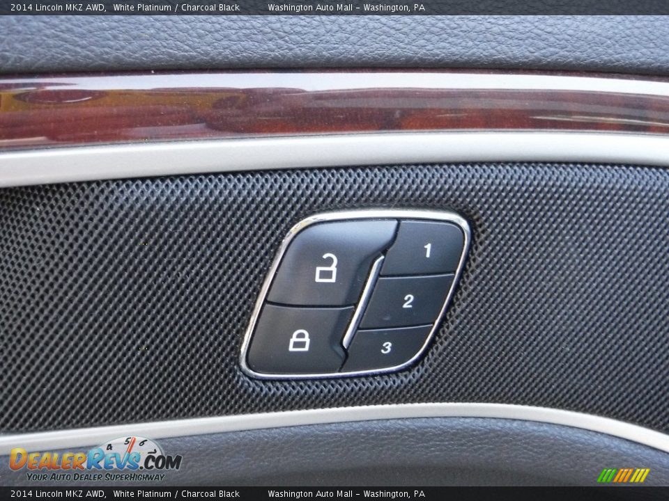 2014 Lincoln MKZ AWD White Platinum / Charcoal Black Photo #18