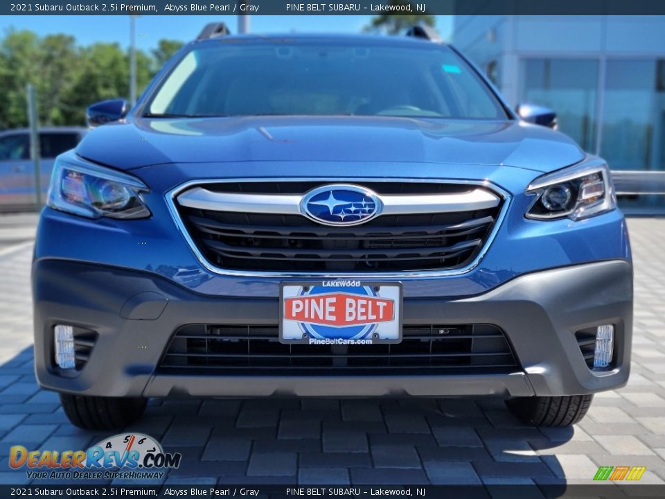 2021 Subaru Outback 2.5i Premium Abyss Blue Pearl / Gray Photo #3