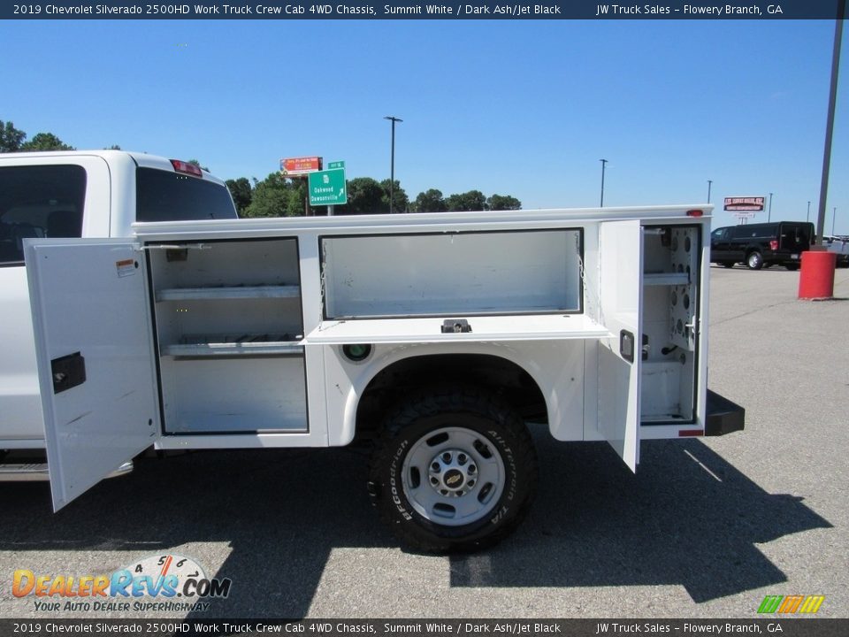 2019 Chevrolet Silverado 2500HD Work Truck Crew Cab 4WD Chassis Summit White / Dark Ash/Jet Black Photo #17