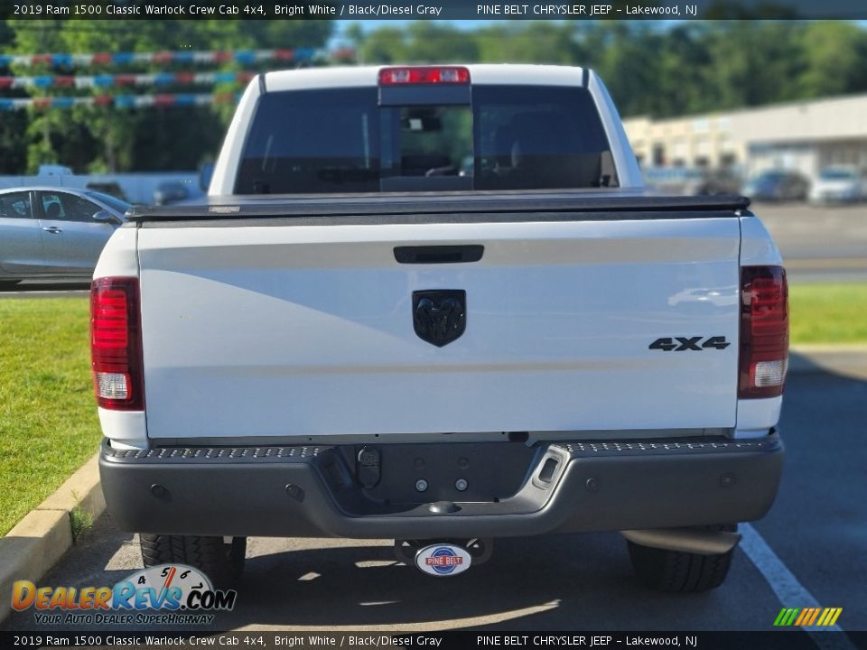 2019 Ram 1500 Classic Warlock Crew Cab 4x4 Bright White / Black/Diesel Gray Photo #4