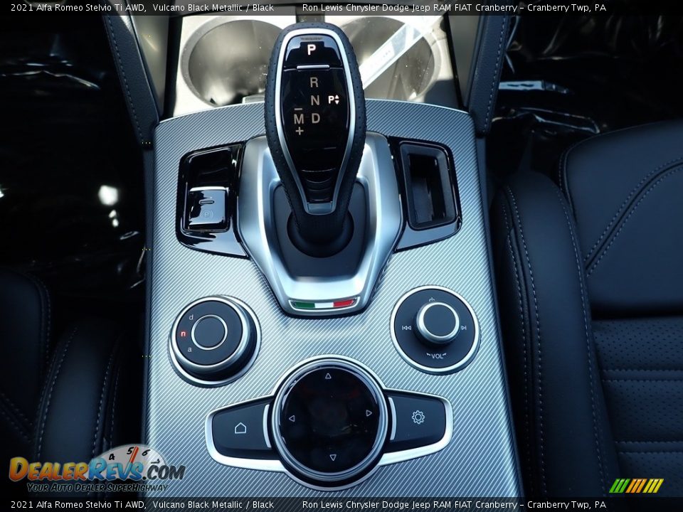 2021 Alfa Romeo Stelvio Ti AWD Shifter Photo #20