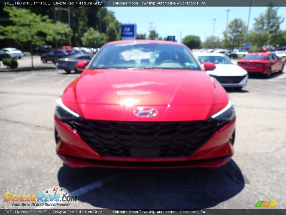 2021 Hyundai Elantra SEL Calypso Red / Medium Gray Photo #4