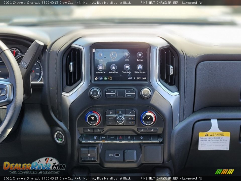 Controls of 2021 Chevrolet Silverado 3500HD LT Crew Cab 4x4 Photo #4