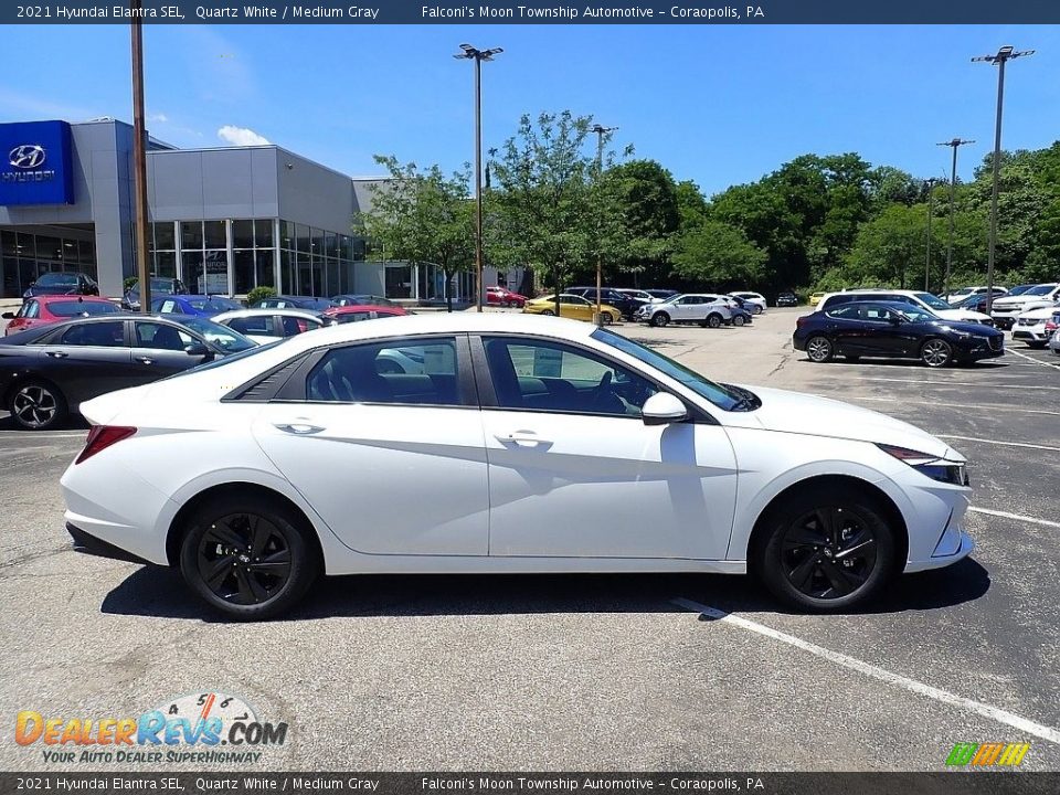 2021 Hyundai Elantra SEL Quartz White / Medium Gray Photo #1