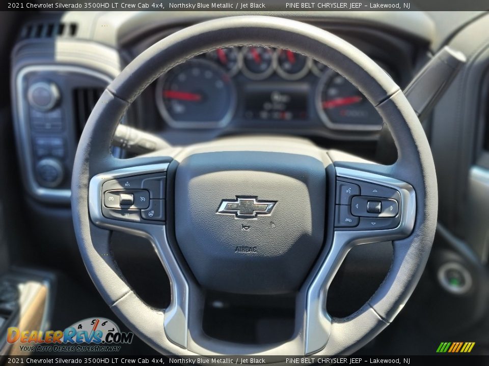 2021 Chevrolet Silverado 3500HD LT Crew Cab 4x4 Steering Wheel Photo #10