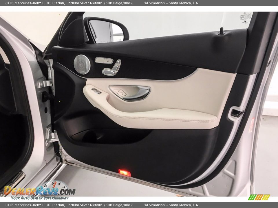 2016 Mercedes-Benz C 300 Sedan Iridium Silver Metallic / Silk Beige/Black Photo #30