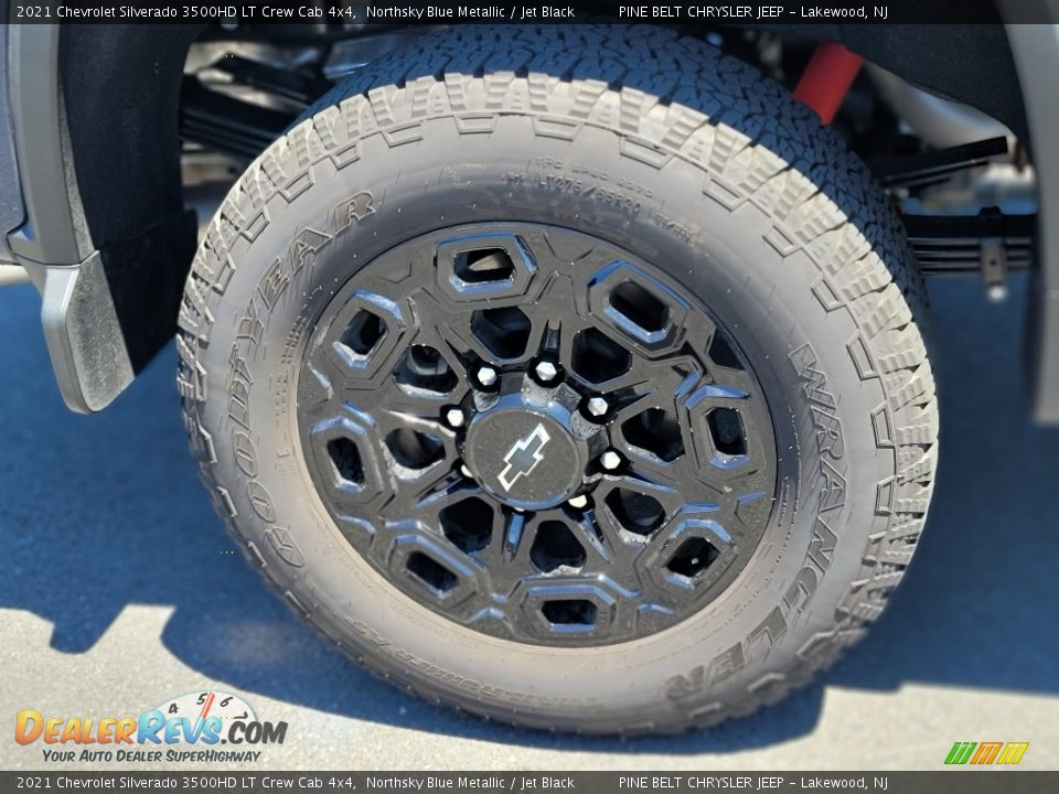 2021 Chevrolet Silverado 3500HD LT Crew Cab 4x4 Wheel Photo #33