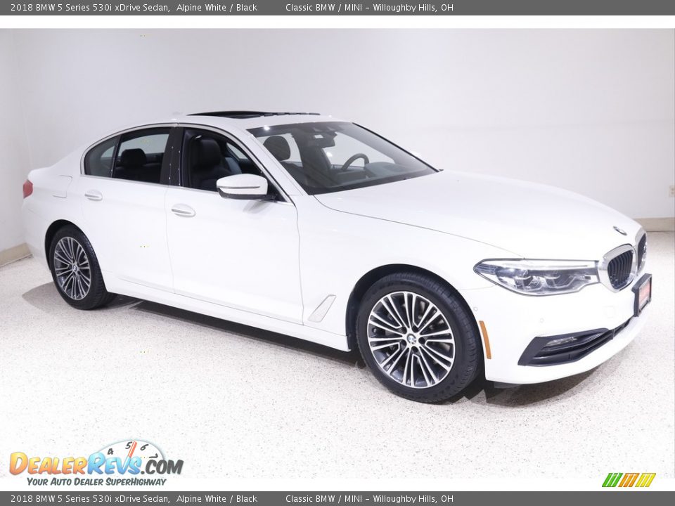 2018 BMW 5 Series 530i xDrive Sedan Alpine White / Black Photo #1