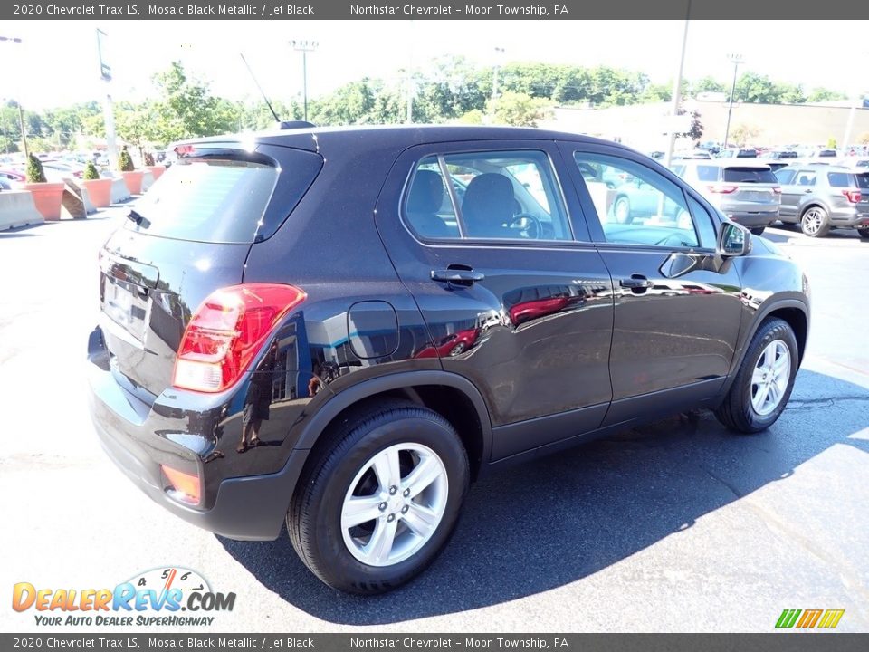 2020 Chevrolet Trax LS Mosaic Black Metallic / Jet Black Photo #9