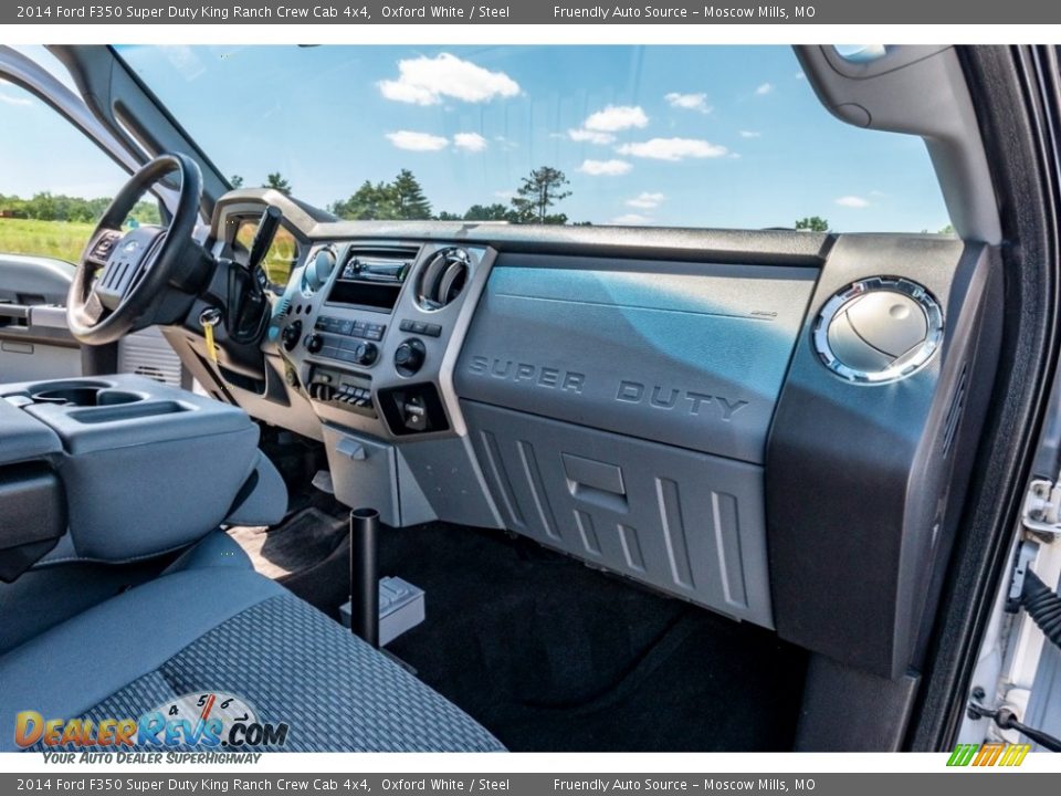 2014 Ford F350 Super Duty King Ranch Crew Cab 4x4 Oxford White / Steel Photo #31