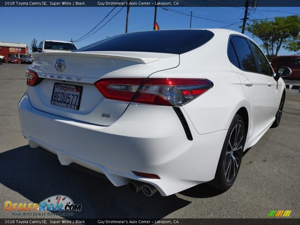 2018 Toyota Camry SE Super White / Black Photo #7