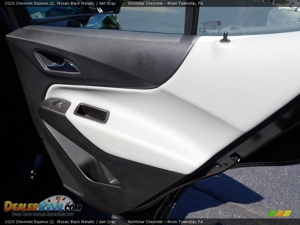 2020 Chevrolet Equinox LS Mosaic Black Metallic / Ash Gray Photo #19