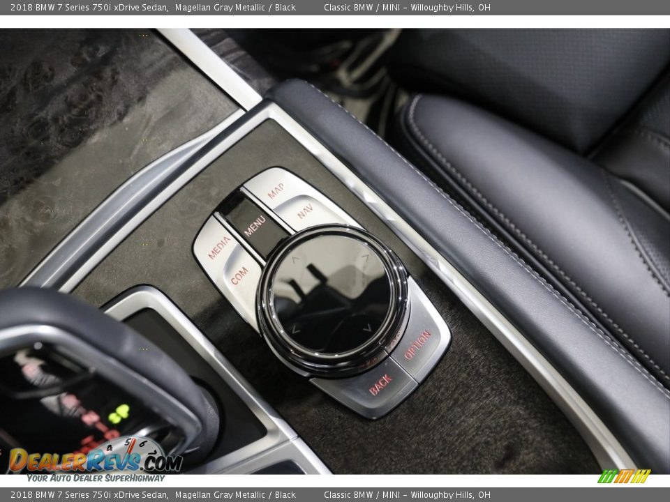 2018 BMW 7 Series 750i xDrive Sedan Magellan Gray Metallic / Black Photo #18
