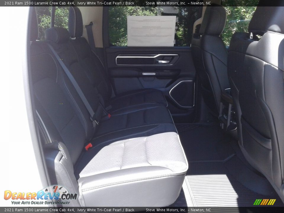 2021 Ram 1500 Laramie Crew Cab 4x4 Ivory White Tri-Coat Pearl / Black Photo #16