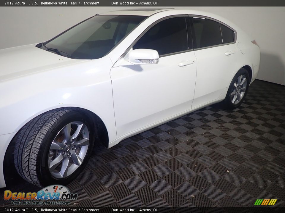 2012 Acura TL 3.5 Bellanova White Pearl / Parchment Photo #12