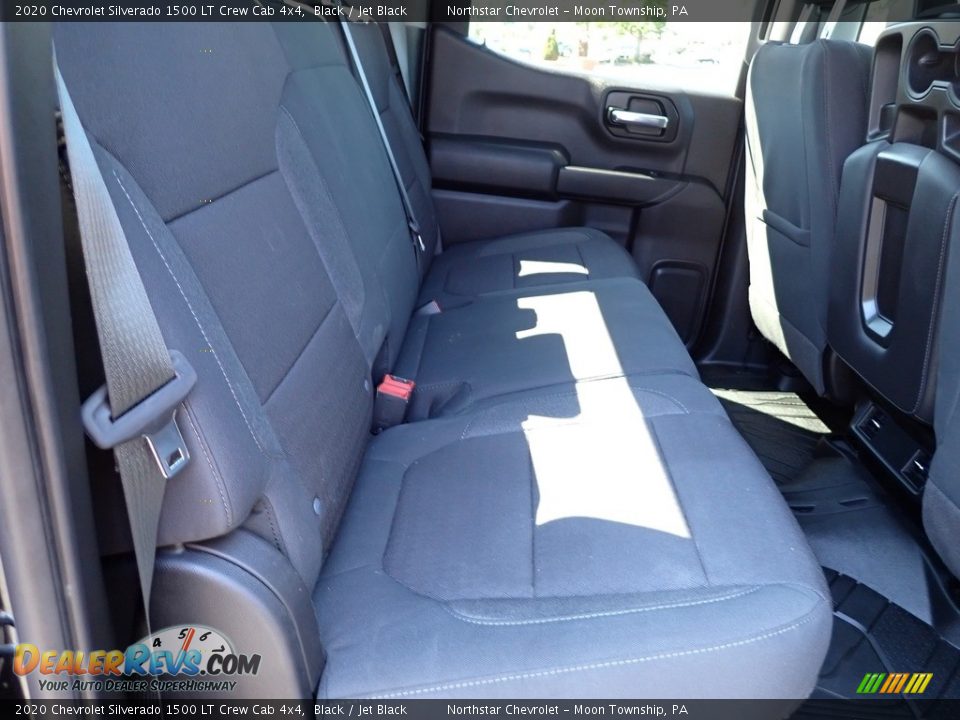 2020 Chevrolet Silverado 1500 LT Crew Cab 4x4 Black / Jet Black Photo #17