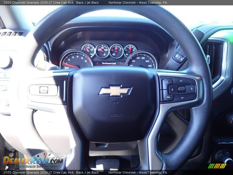 2020 Chevrolet Silverado 1500 LT Crew Cab 4x4 Black / Jet Black Photo #25