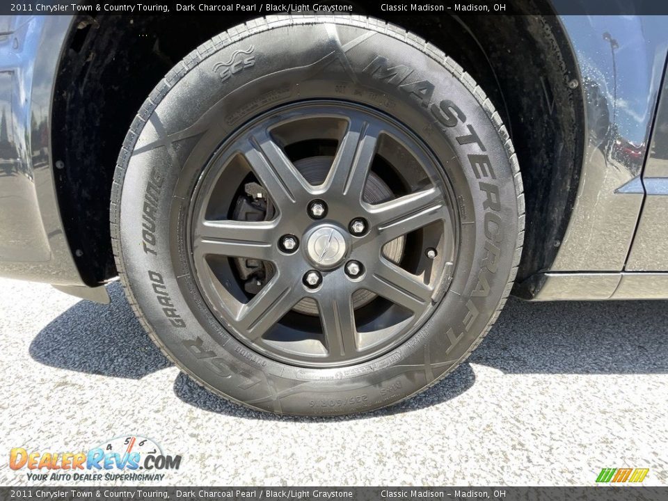2011 Chrysler Town & Country Touring Dark Charcoal Pearl / Black/Light Graystone Photo #4
