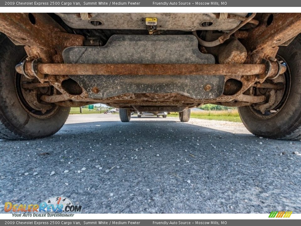 2009 Chevrolet Express 2500 Cargo Van Summit White / Medium Pewter Photo #10