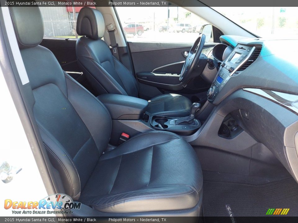 Black Interior - 2015 Hyundai Santa Fe GLS Photo #24