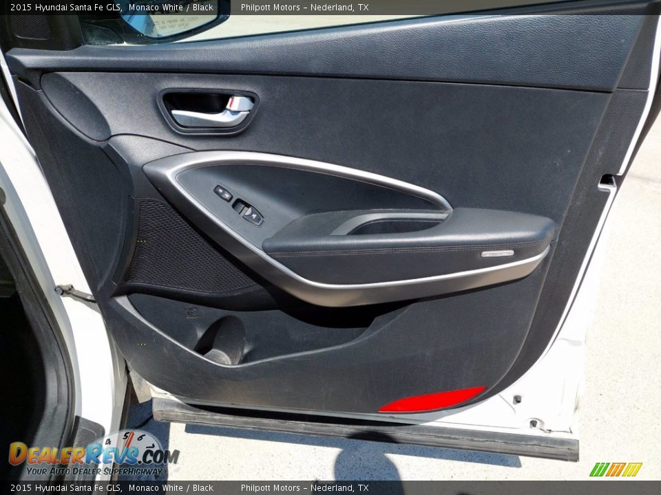 Door Panel of 2015 Hyundai Santa Fe GLS Photo #31