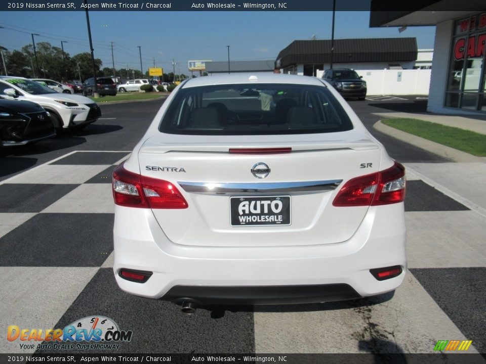 2019 Nissan Sentra SR Aspen White Tricoat / Charcoal Photo #4