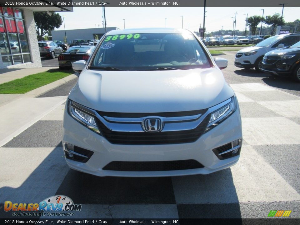 2018 Honda Odyssey Elite White Diamond Pearl / Gray Photo #2