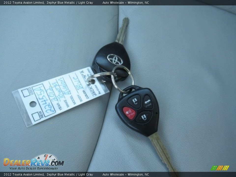 2012 Toyota Avalon Limited Zephyr Blue Metallic / Light Gray Photo #20