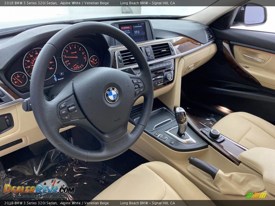 2018 BMW 3 Series 320i Sedan Alpine White / Venetian Beige Photo #16