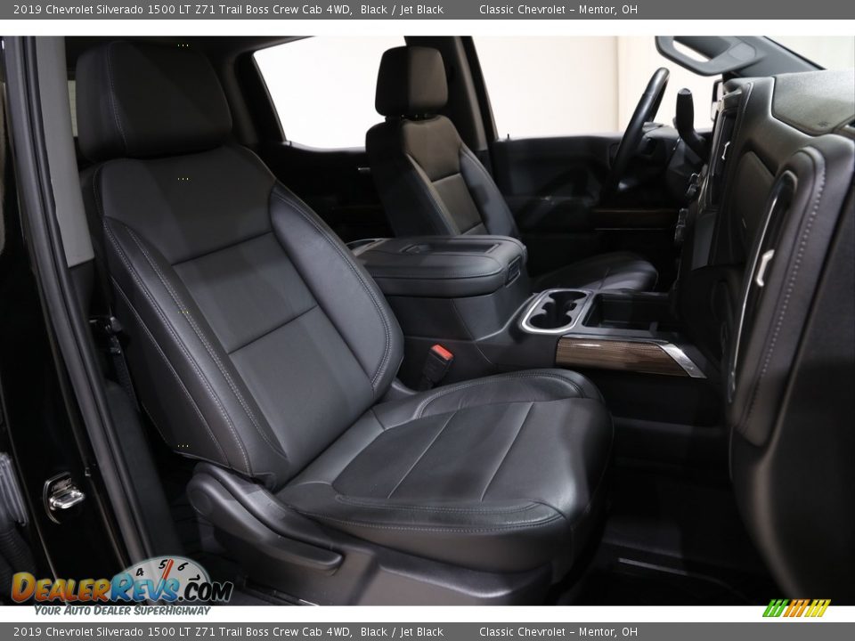 2019 Chevrolet Silverado 1500 LT Z71 Trail Boss Crew Cab 4WD Black / Jet Black Photo #16