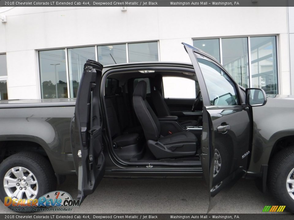 2018 Chevrolet Colorado LT Extended Cab 4x4 Deepwood Green Metallic / Jet Black Photo #18