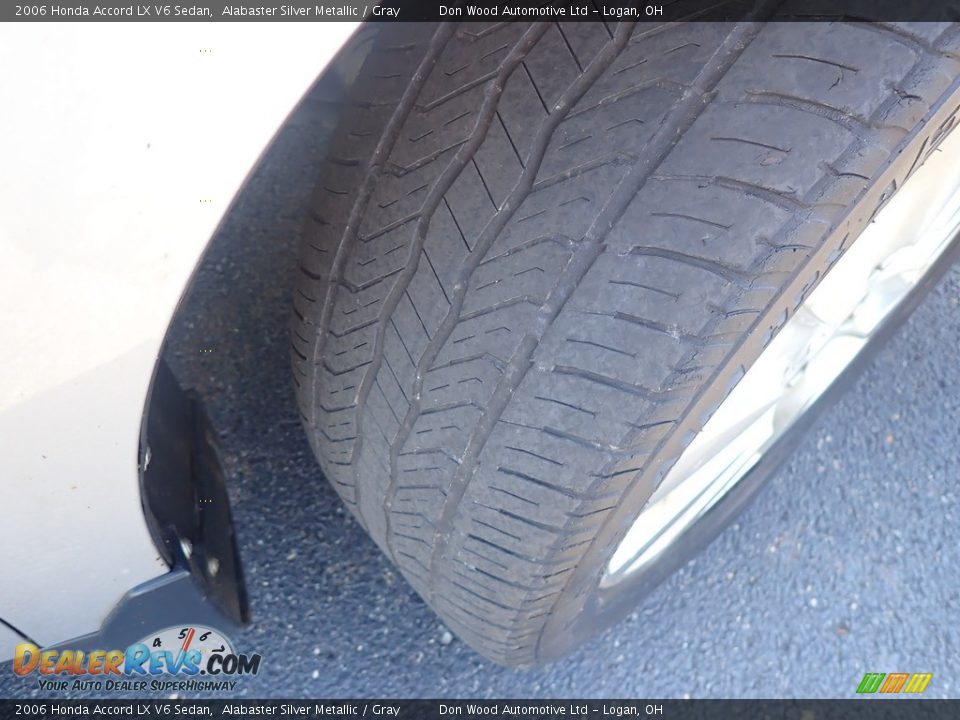 2006 Honda Accord LX V6 Sedan Alabaster Silver Metallic / Gray Photo #14
