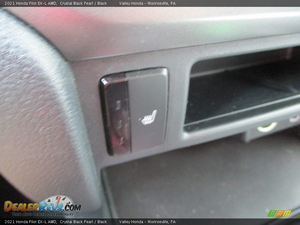 2021 Honda Pilot EX-L AWD Crystal Black Pearl / Black Photo #18