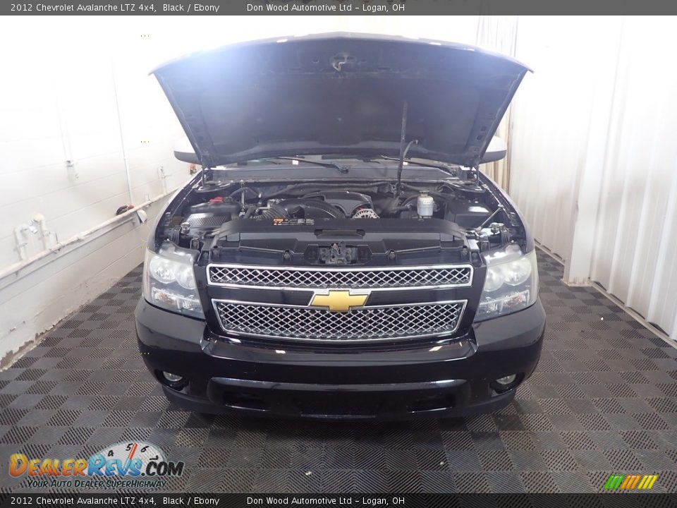 2012 Chevrolet Avalanche LTZ 4x4 Black / Ebony Photo #8