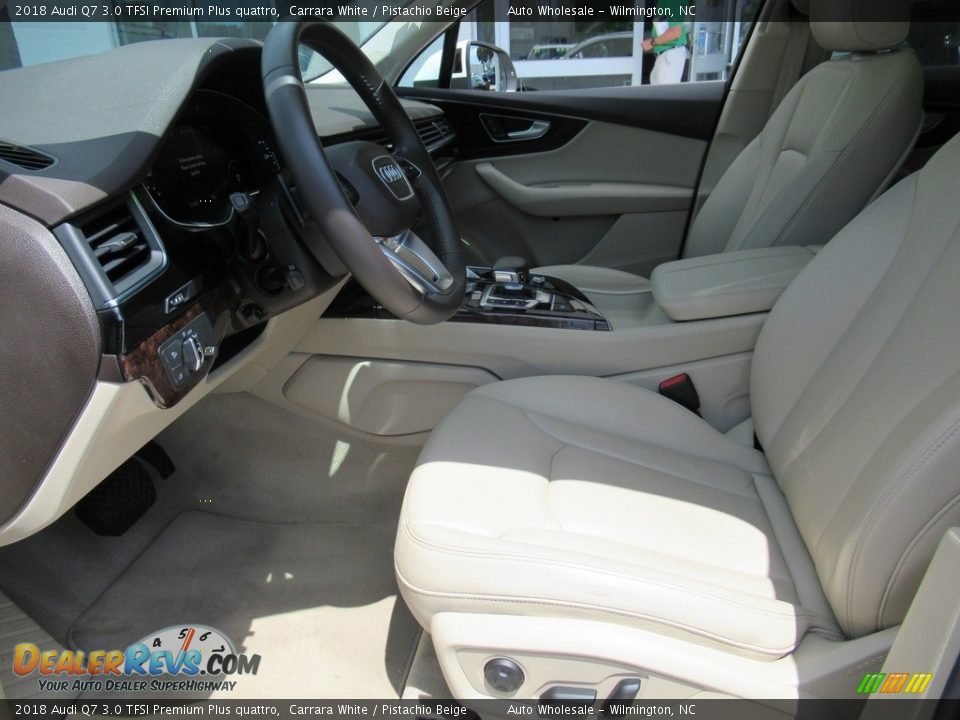 2018 Audi Q7 3.0 TFSI Premium Plus quattro Carrara White / Pistachio Beige Photo #10