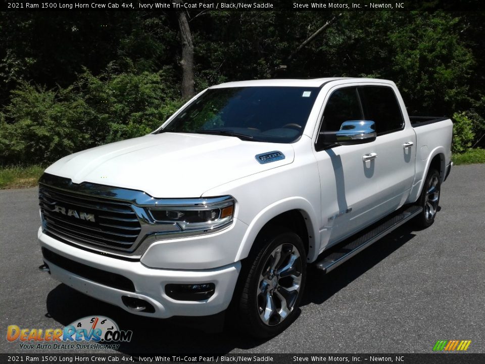 2021 Ram 1500 Long Horn Crew Cab 4x4 Ivory White Tri-Coat Pearl / Black/New Saddle Photo #2