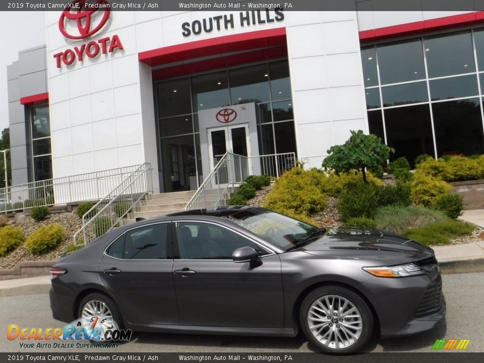 2019 Toyota Camry XLE Predawn Gray Mica / Ash Photo #2