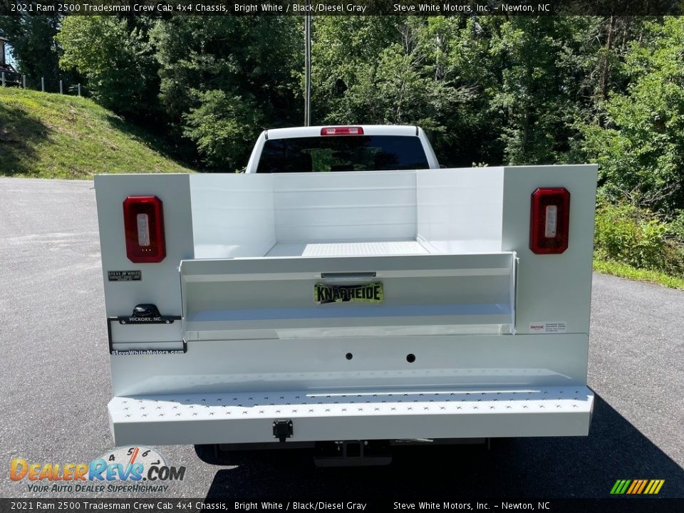 2021 Ram 2500 Tradesman Crew Cab 4x4 Chassis Bright White / Black/Diesel Gray Photo #9