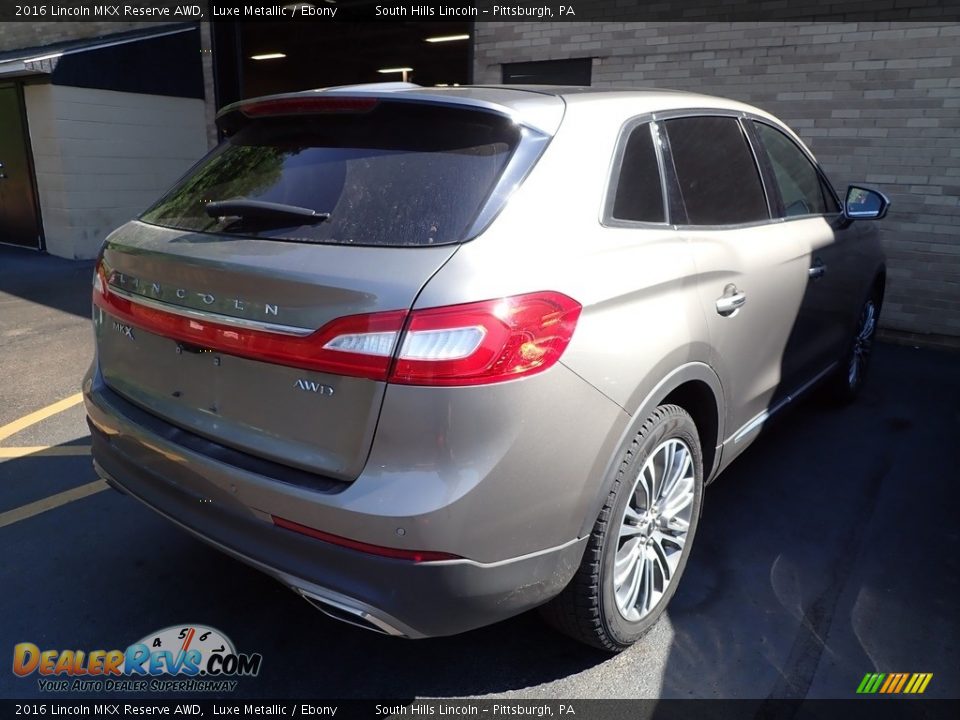 2016 Lincoln MKX Reserve AWD Luxe Metallic / Ebony Photo #4