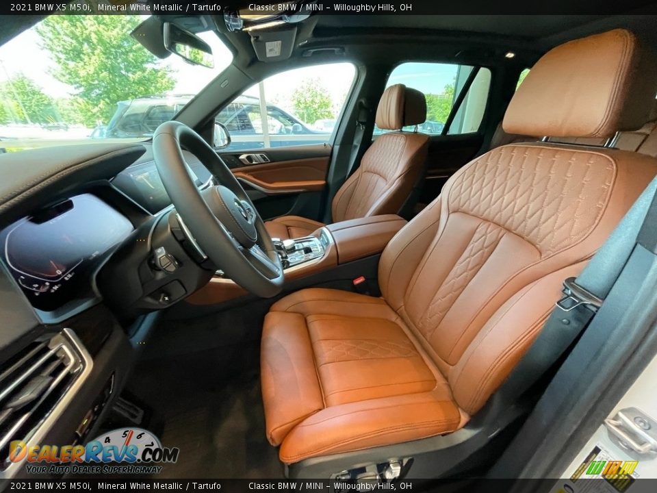 Front Seat of 2021 BMW X5 M50i Photo #4