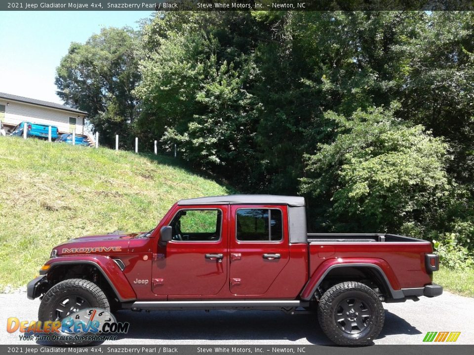 2021 Jeep Gladiator Mojave 4x4 Snazzberry Pearl / Black Photo #1