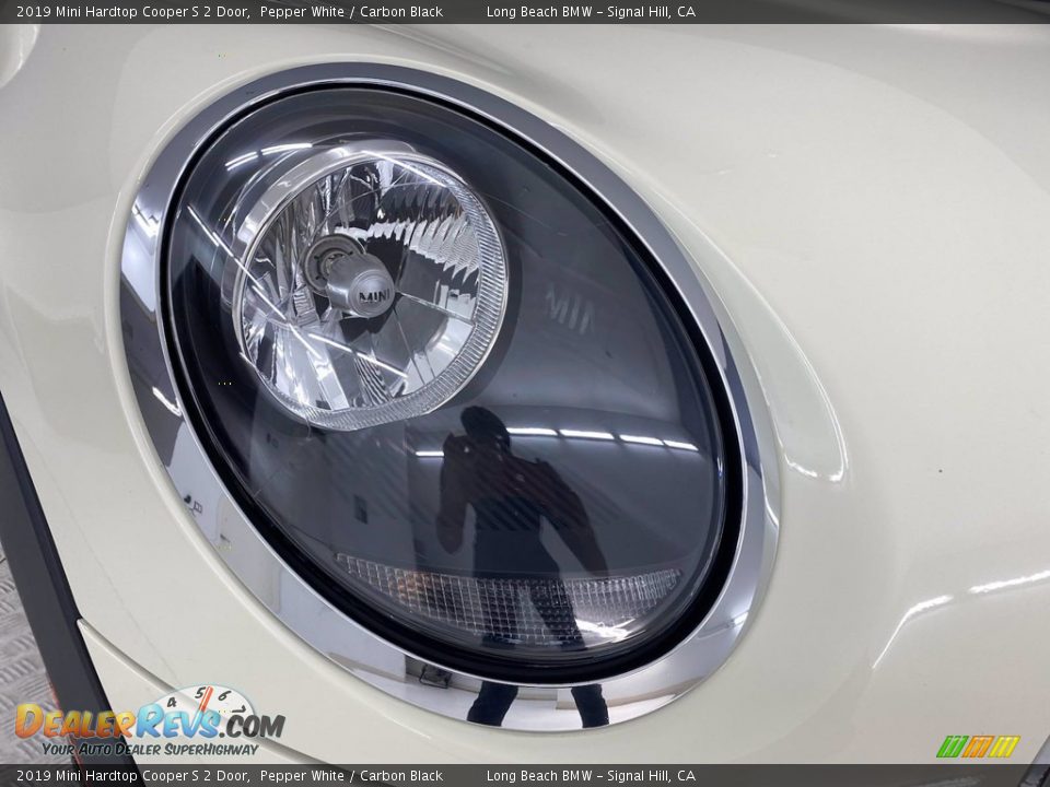 2019 Mini Hardtop Cooper S 2 Door Pepper White / Carbon Black Photo #7