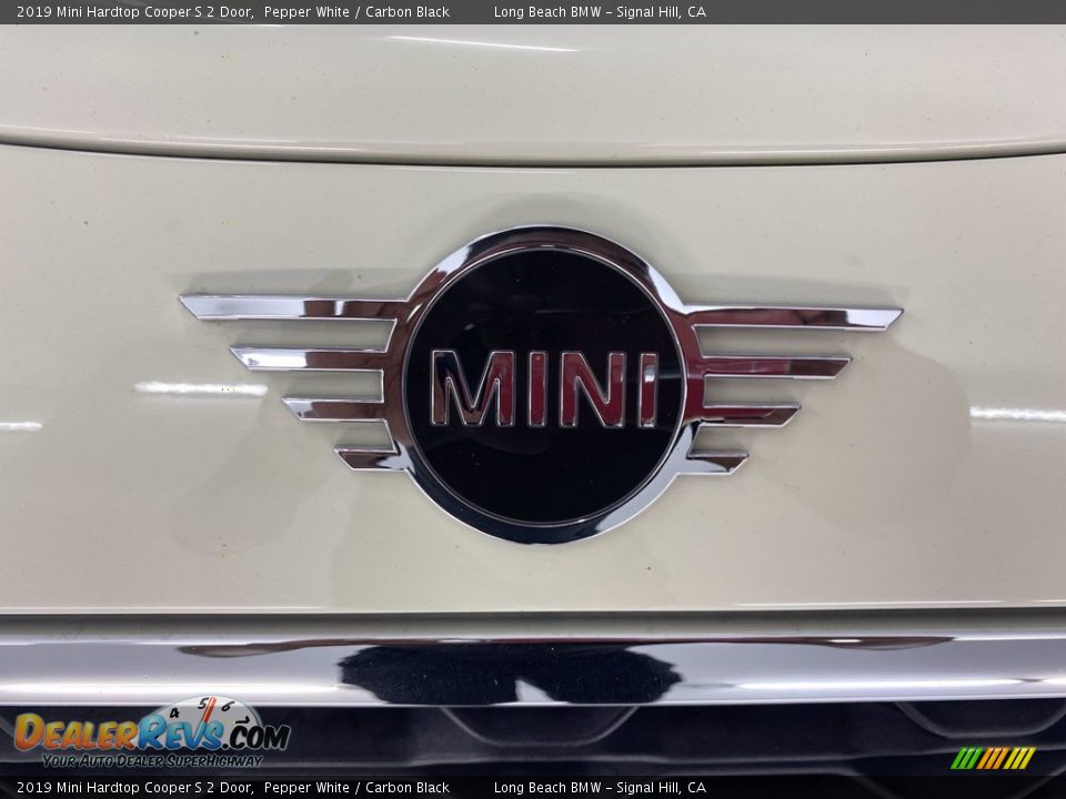 2019 Mini Hardtop Cooper S 2 Door Pepper White / Carbon Black Photo #8