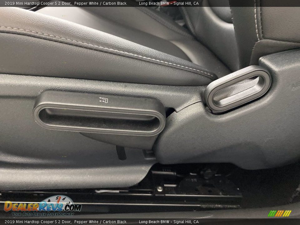 2019 Mini Hardtop Cooper S 2 Door Pepper White / Carbon Black Photo #15