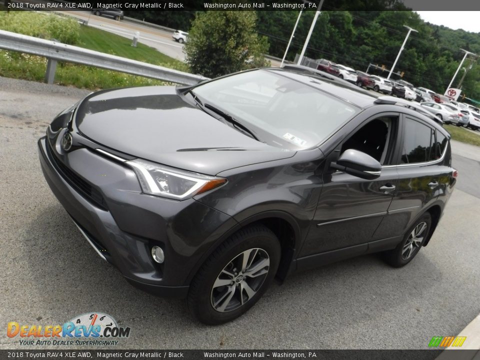 2018 Toyota RAV4 XLE AWD Magnetic Gray Metallic / Black Photo #12