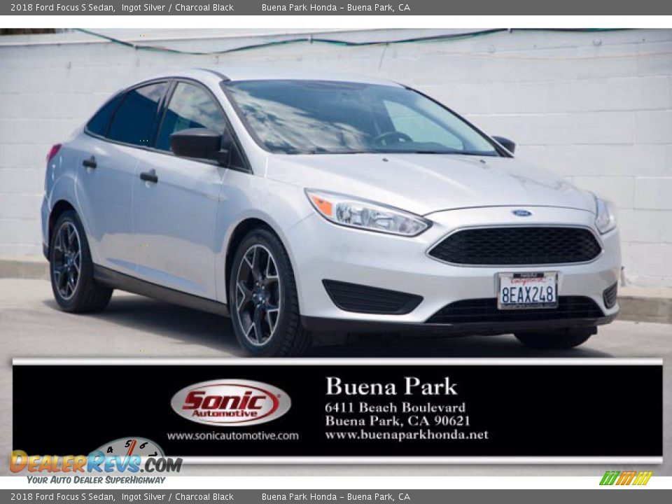 2018 Ford Focus S Sedan Ingot Silver / Charcoal Black Photo #1