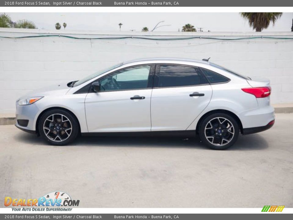 2018 Ford Focus S Sedan Ingot Silver / Charcoal Black Photo #10