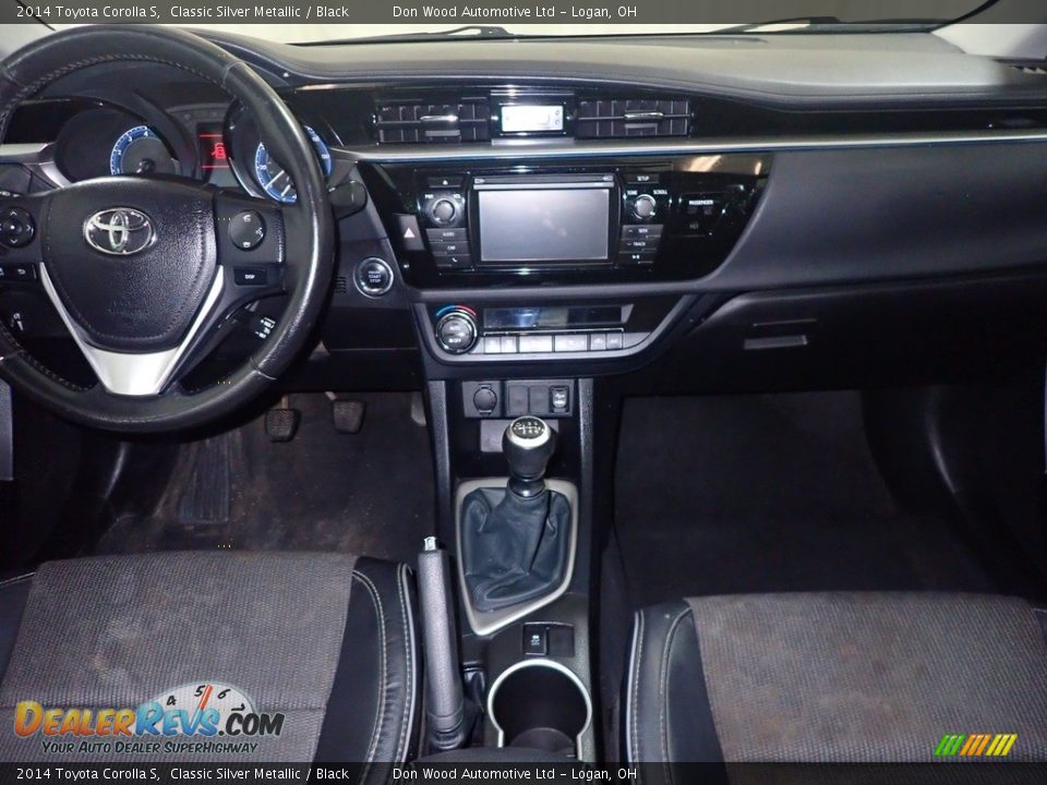 2014 Toyota Corolla S Classic Silver Metallic / Black Photo #24