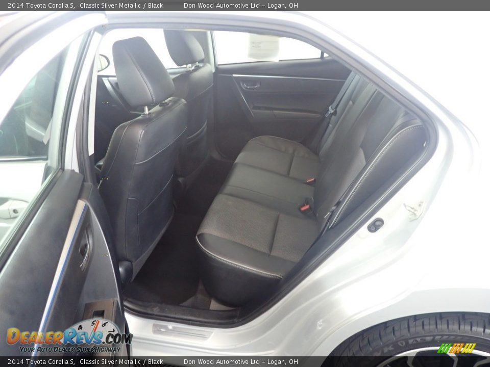 2014 Toyota Corolla S Classic Silver Metallic / Black Photo #33