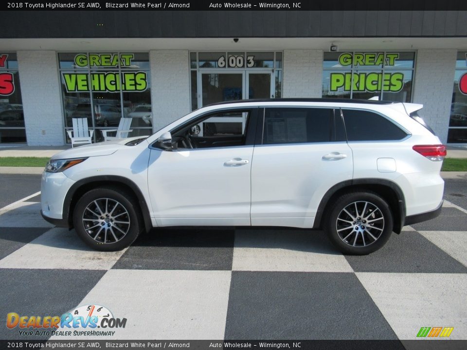 2018 Toyota Highlander SE AWD Blizzard White Pearl / Almond Photo #1